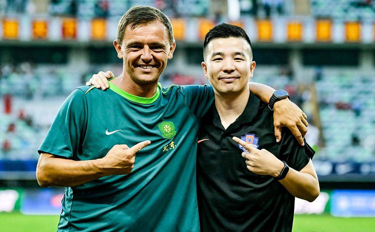 解主教练并, 李明暂时选, 换帅如换刀